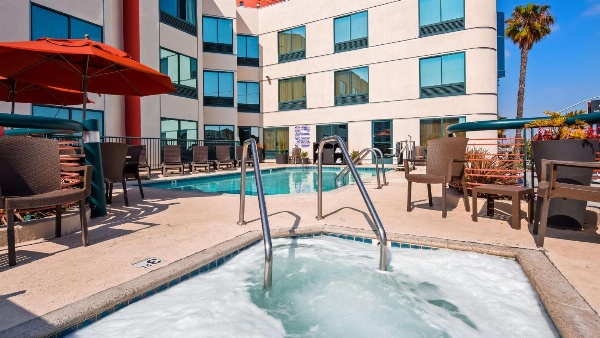 Best Western Plus Suites Hotel - Los Angeles LAX Airport image 1